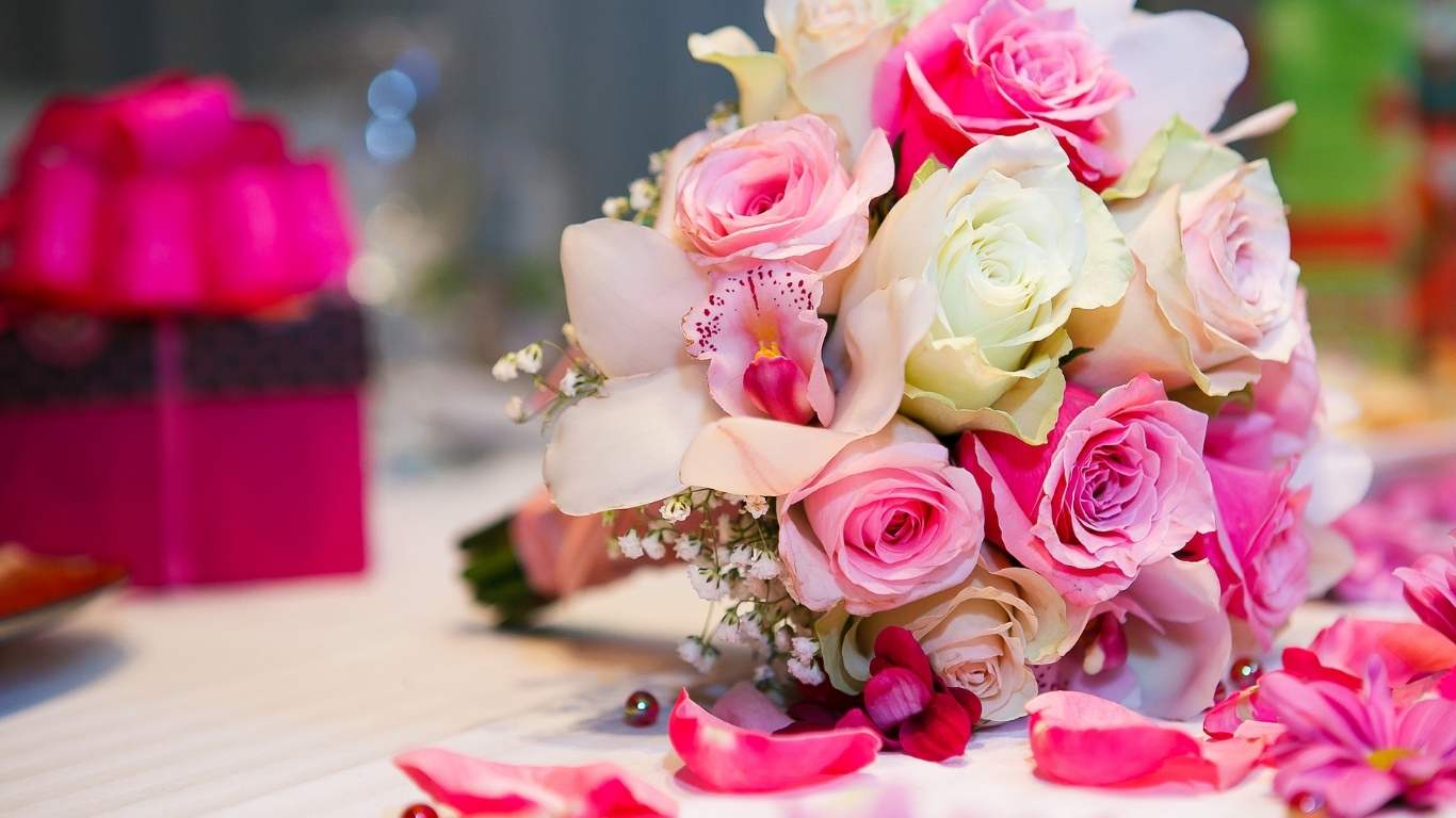 Reception floral design